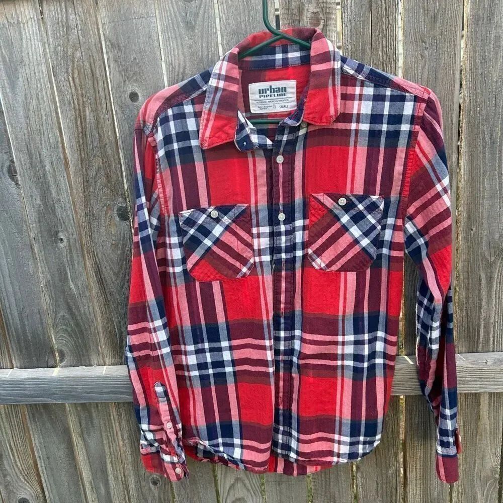 Urban Pipeline flannel checkered long sleeve size small